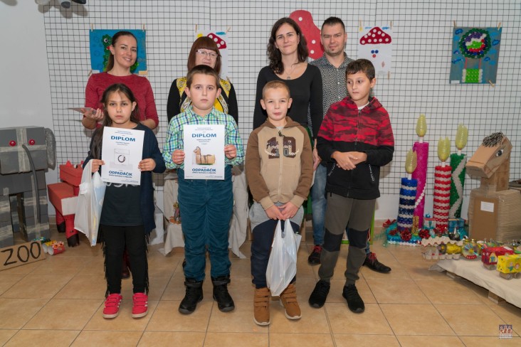 Fotografia - Odpadáčik alebo fantázia z odpadu 2019 - 9